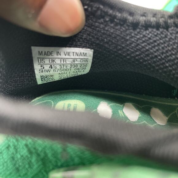 Adidas Pharrell X NMD Core Green GY0089 Men’s Size 5 - Picture 10 of 12